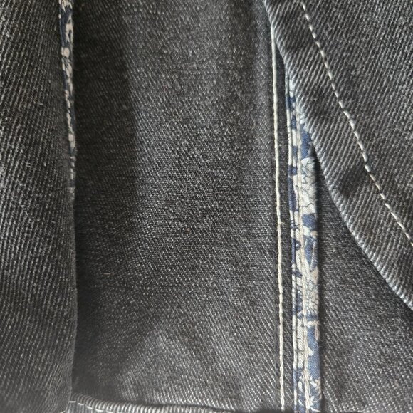 QM Women’s Black Denim Vest QM Button Front Pockets Asymmetrical - Picture 14 of 14